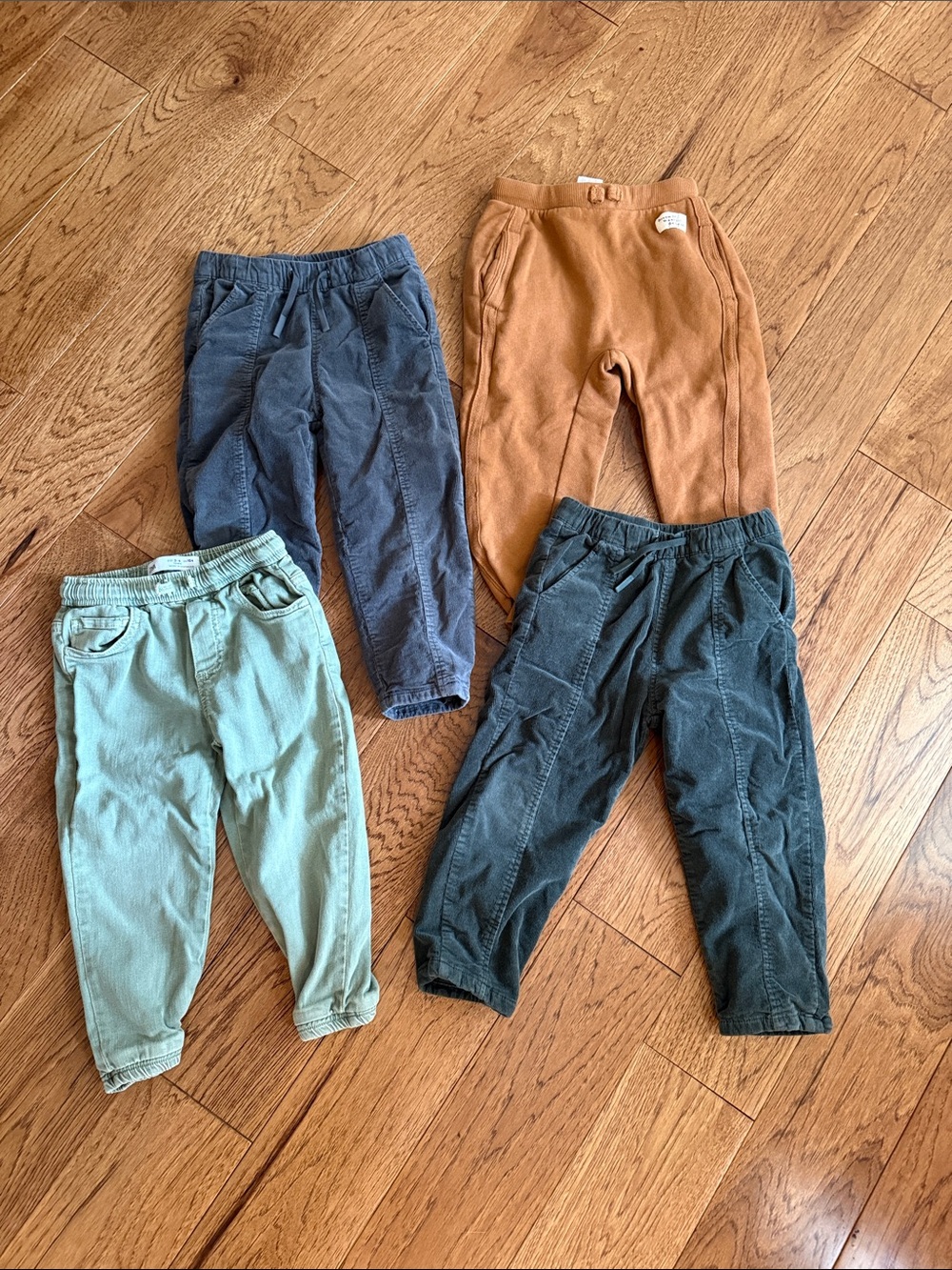 Zara Kids bundle of pants size 3-4 years